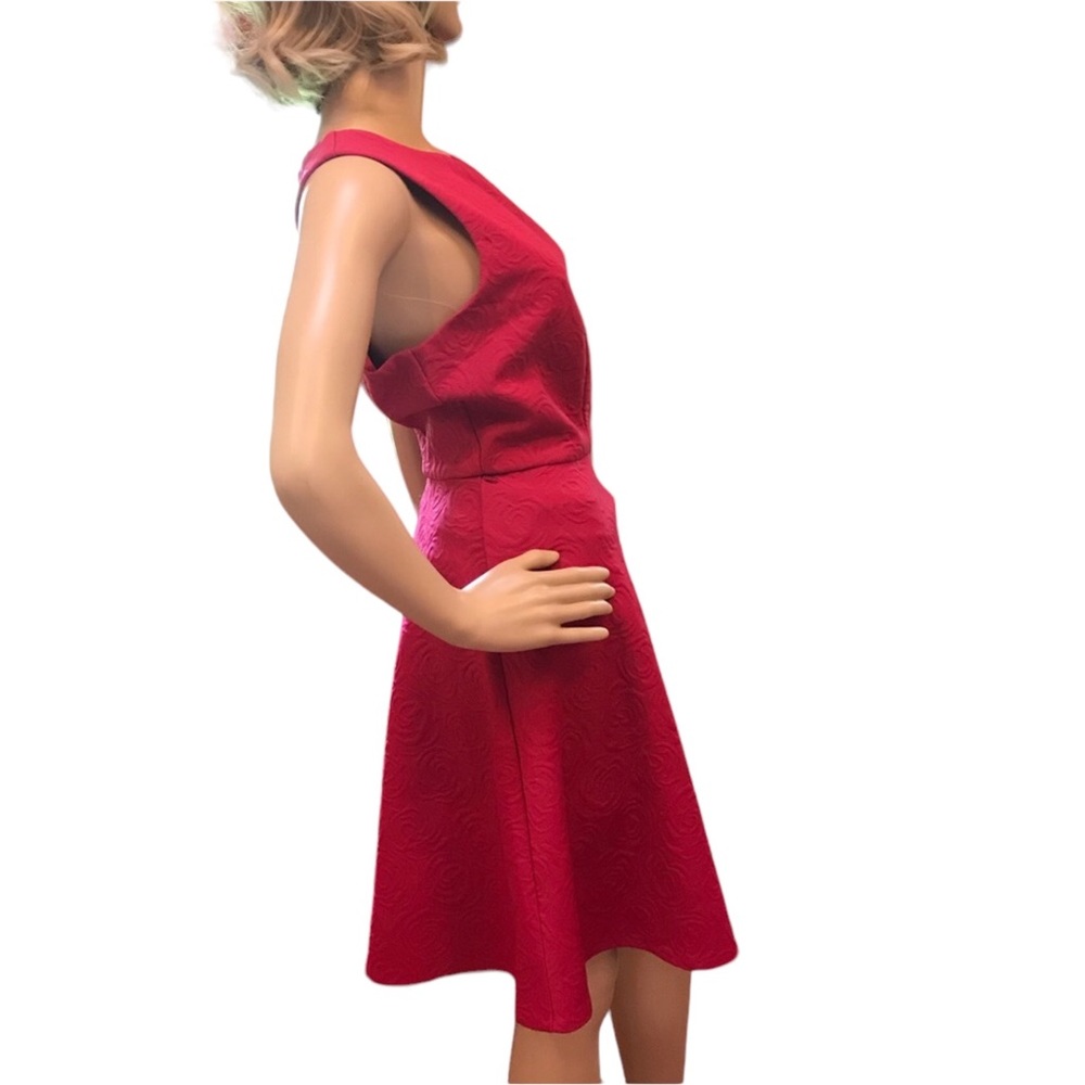Elle Pink Rose Dress - Picture 3 of 9